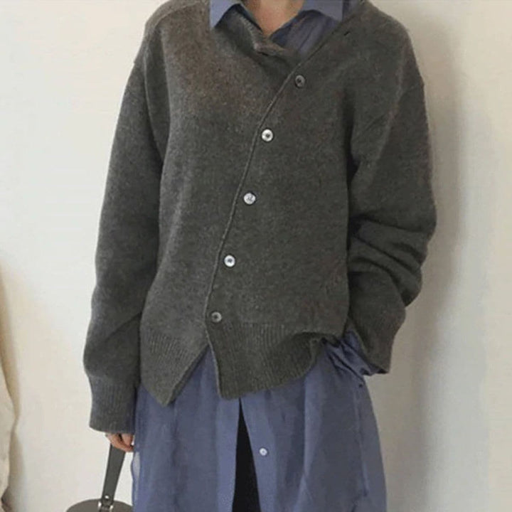Women's Knit Sweater - Oversized Fit - Button Closure - Soft and Comfortable