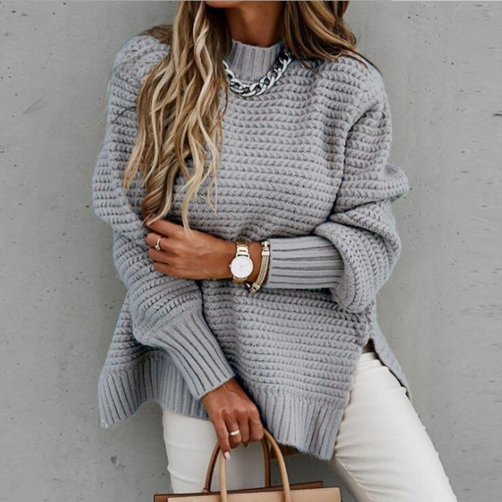 Women's Knit Sweater - Oversized Fit - Round Neck - Long Sleeves - Soft and Comfortable