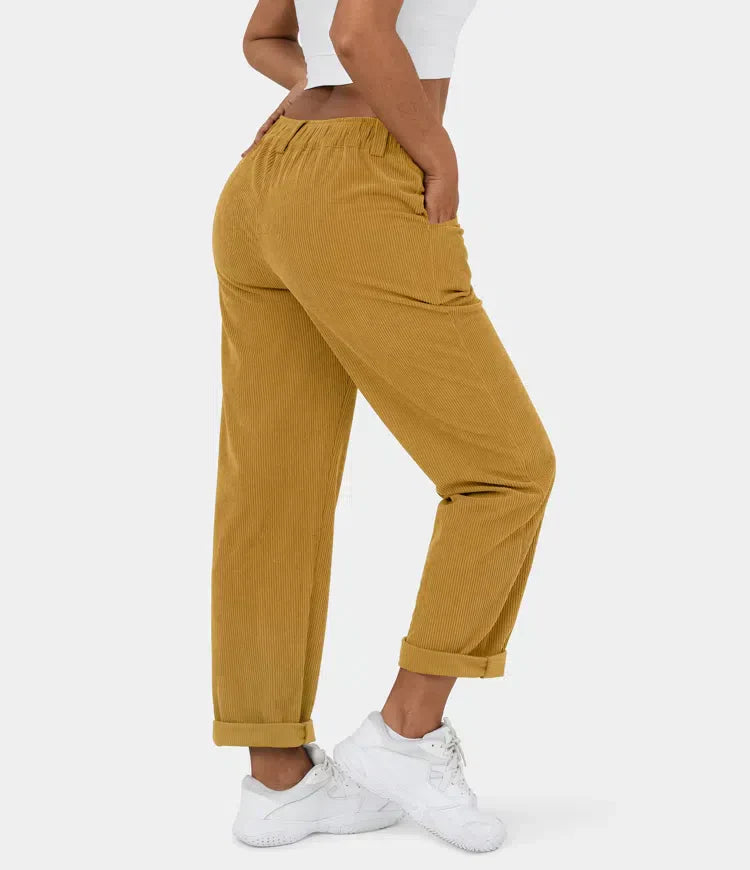 Bellamont – Fitted Relaxed Pants with Wide Leg