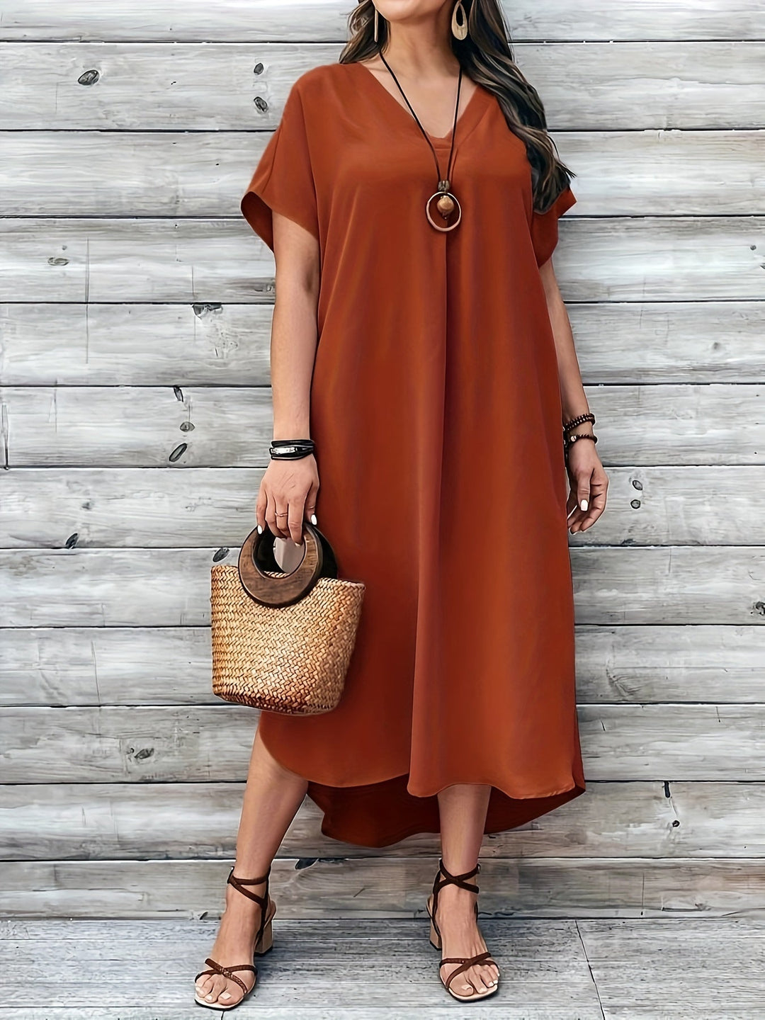 Hailey | V-Neck Dress in Plus Size