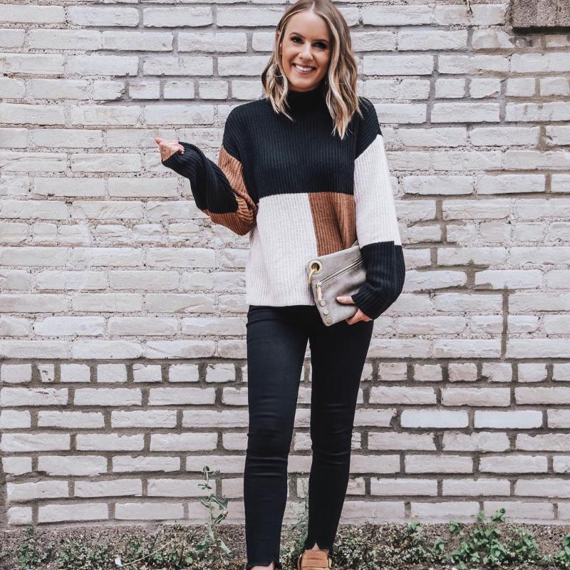 Women's Knit Sweater - Oversized Fit - Block Patterned - Soft and Warm