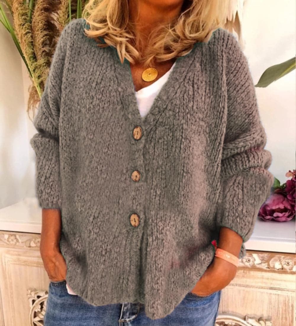 Women's Cardigan - Chunky Knit - Relaxed Fit - V-Neck with Button Closure