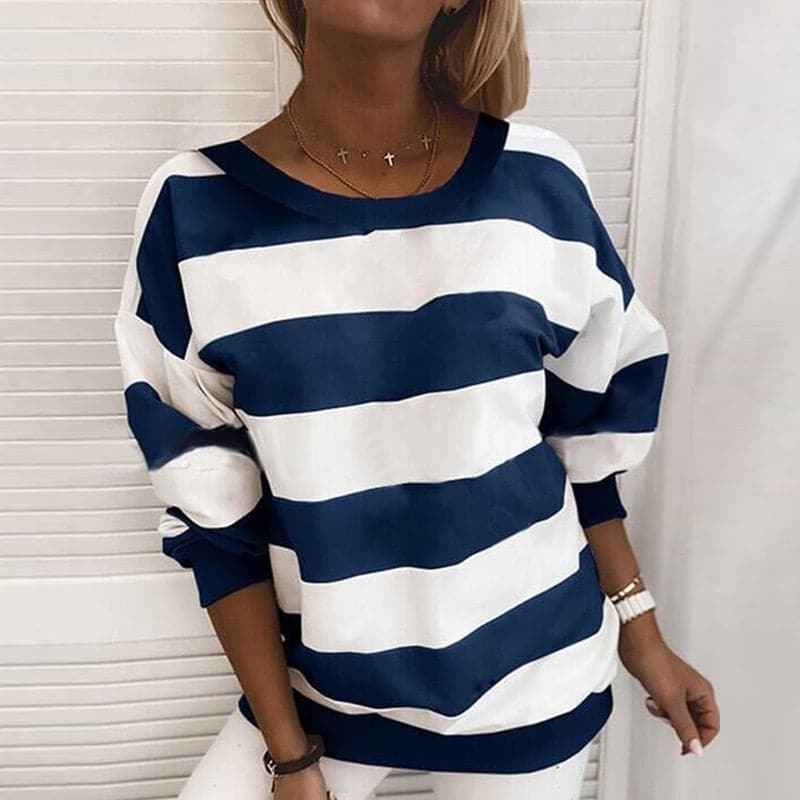 Women's Knit Sweater - Oversize Fit - Round Neck - Soft Knitted Stripes