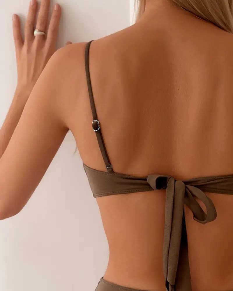 Elegant Two-Piece: Alluring Bikini