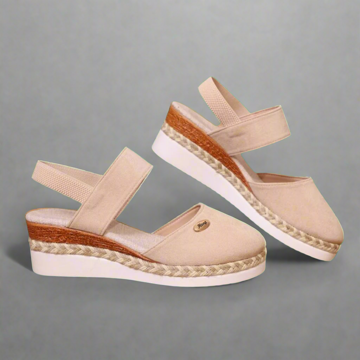 Gitta | Comfortable and Versatile Sandals in Large Sizes for Women