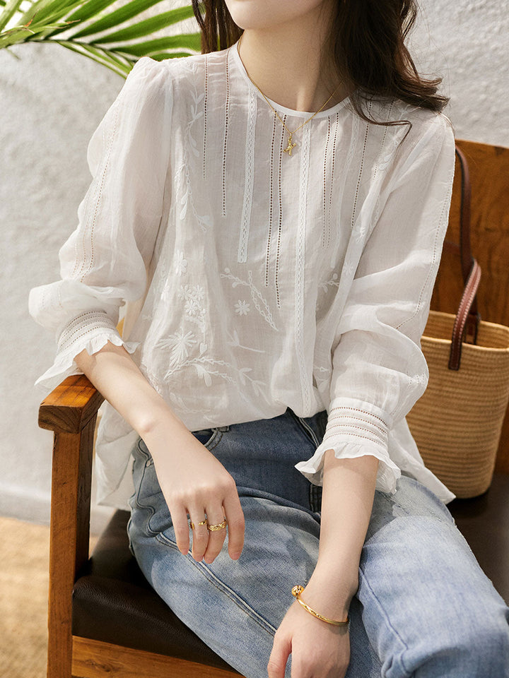 Claire Retro Crew Neck Solid Color Embroidered Hollowed Top