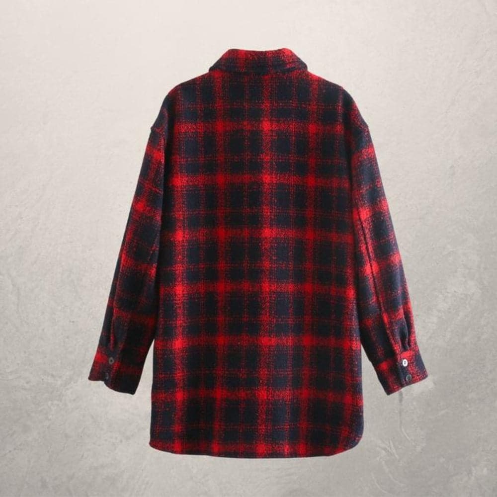 Women's Shirt Jacket - Oversized Fit - Soft and Lightweight - Button Closure and Chest Pockets