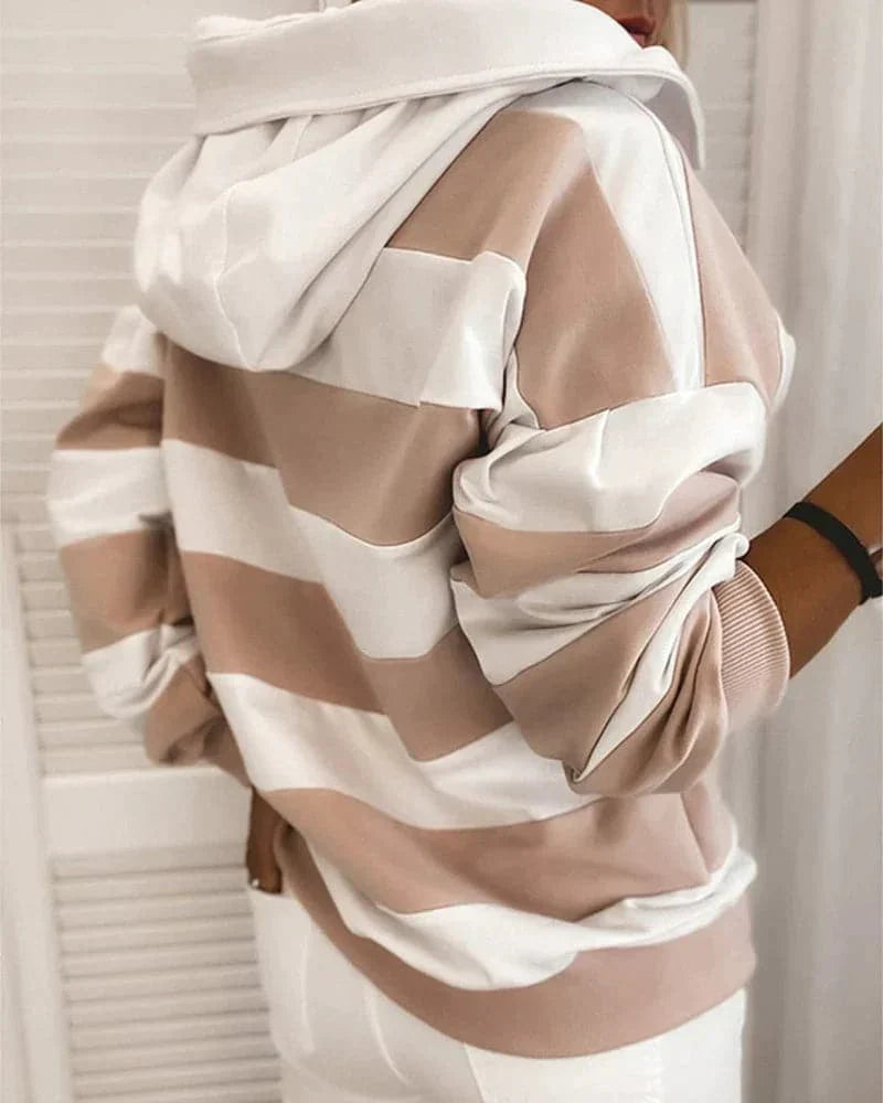 Women's Hoodie - Knitted Details - Relaxed Fit - Soft Materials