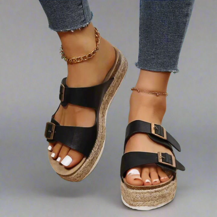 Elfriede | Sandals made of high-quality, shiny leather