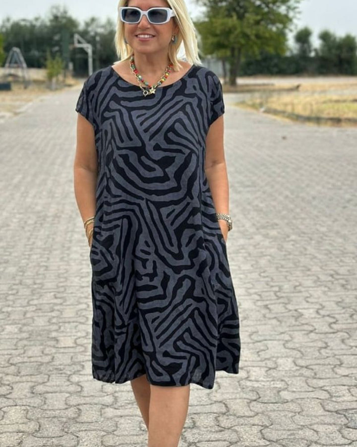 Nelia™ - Summer dress with round neck and beautiful print