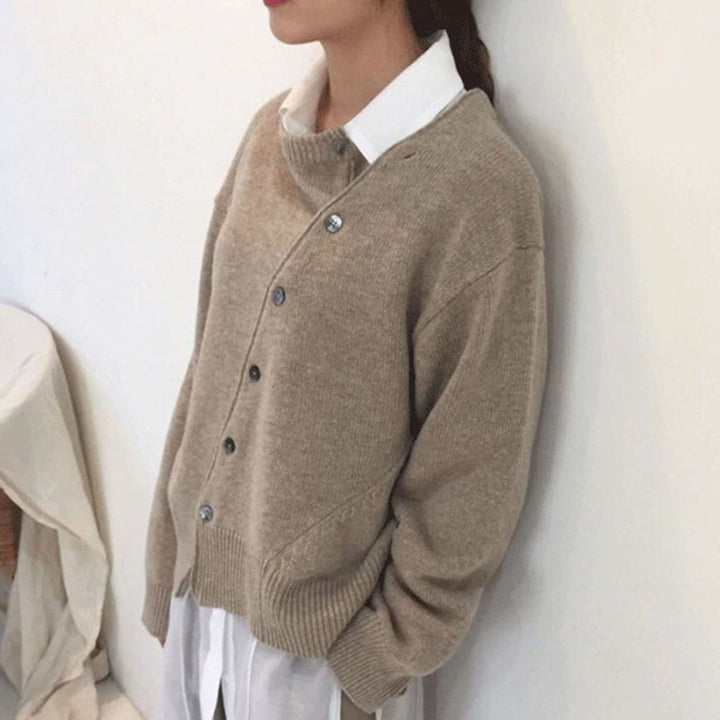 Women's Knit Sweater - Oversized Fit - Button Closure - Soft and Comfortable