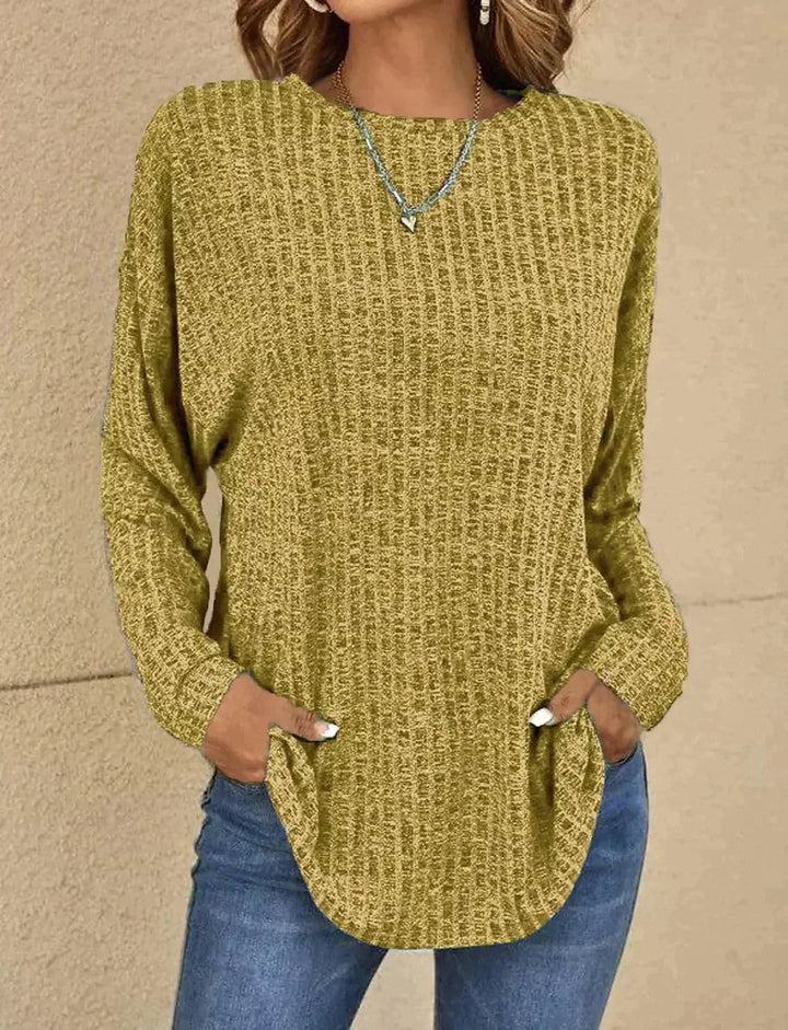 Women's Knit Sweater - Soft Knit - Relaxed Fit - Long Sleeves Comfortable