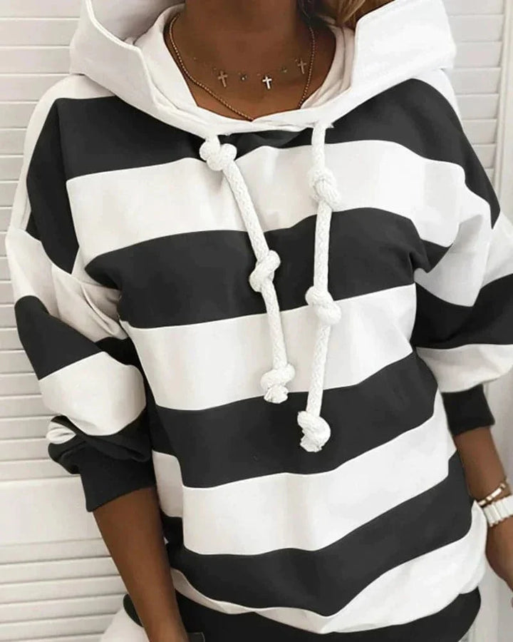 Women's Hoodie - Knitted Details - Relaxed Fit - Soft Materials