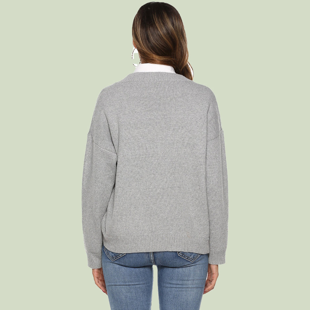 Women's Knit Sweater - V-neck - Loose Fit - Long Sleeves - Soft and Comfortable