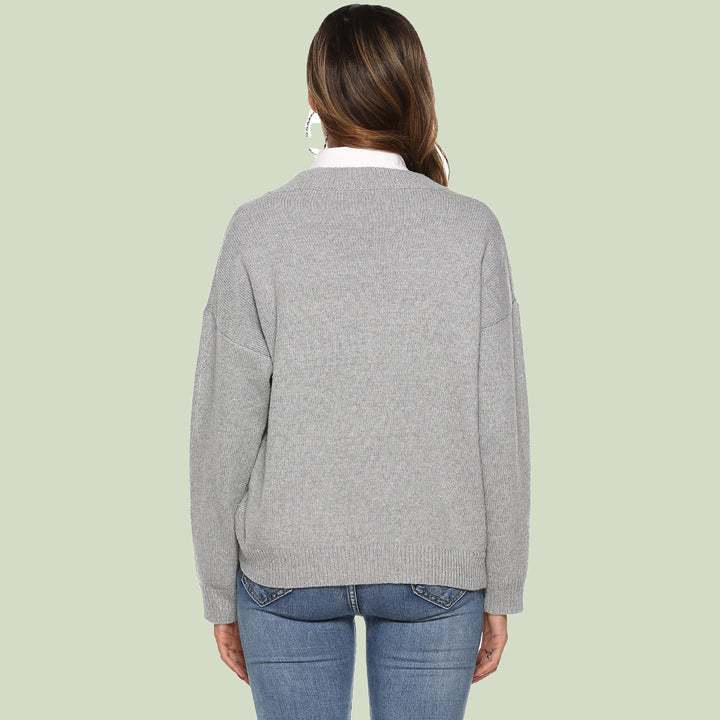 Women's Knit Sweater - V-neck - Loose Fit - Long Sleeves - Soft and Comfortable