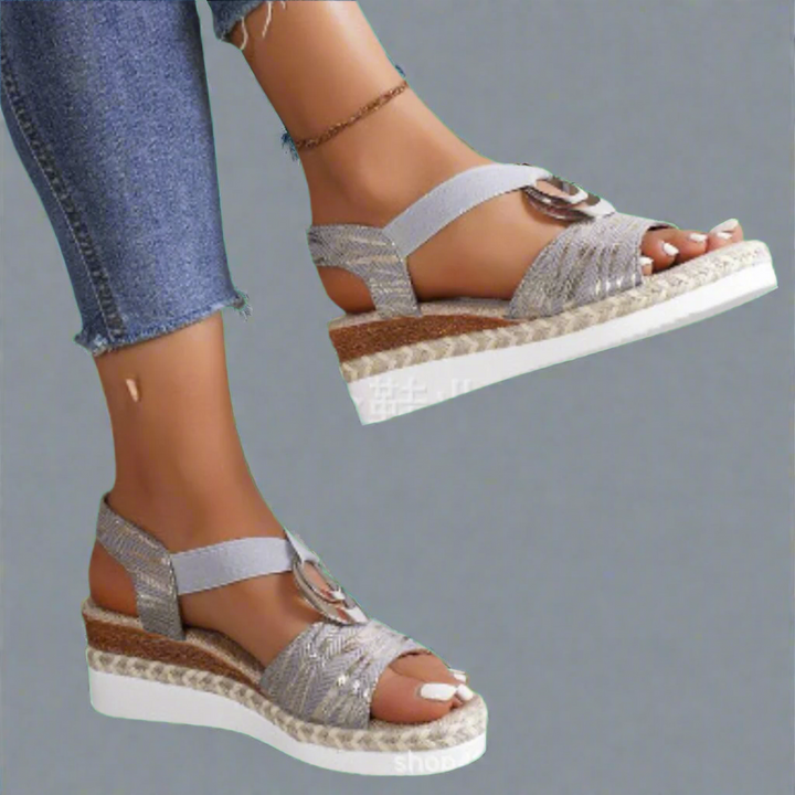 Klarisse | High-Quality Orthopedic Sandals in Croissant Design for Ultimate Comfort