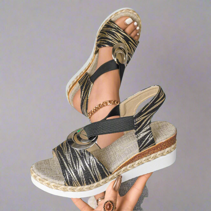 Klarisse | High-Quality Orthopedic Sandals in Croissant Design for Ultimate Comfort