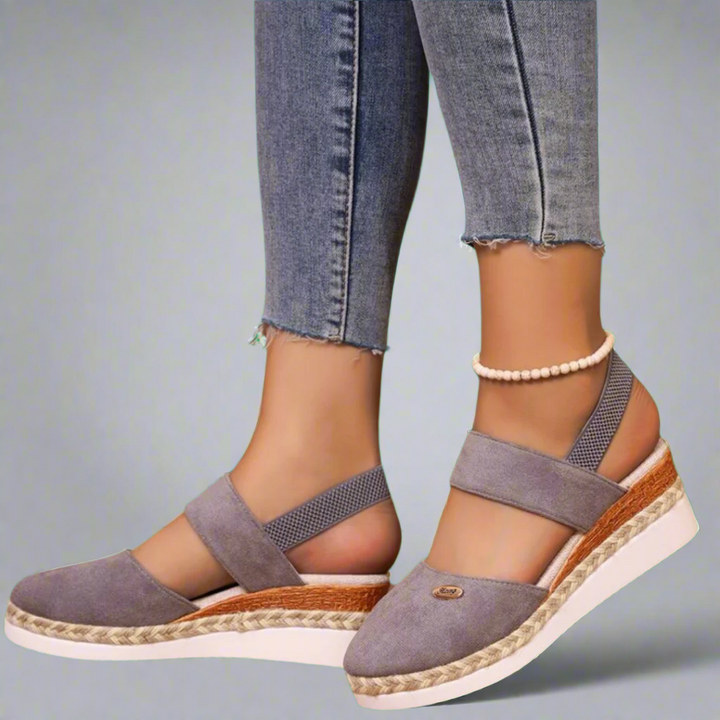 Gitta | Comfortable and Versatile Sandals in Large Sizes for Women