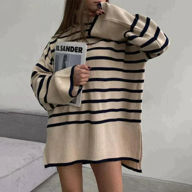 Women's Knit Sweater - Oversized Fit - Soft Turtleneck - Long-Sleeved Casual Design