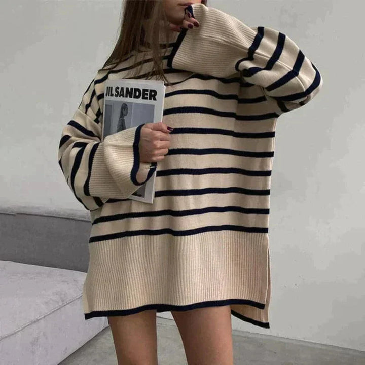 Women's Knit Sweater - Oversized Fit - Soft Turtleneck - Long-Sleeved Casual Design