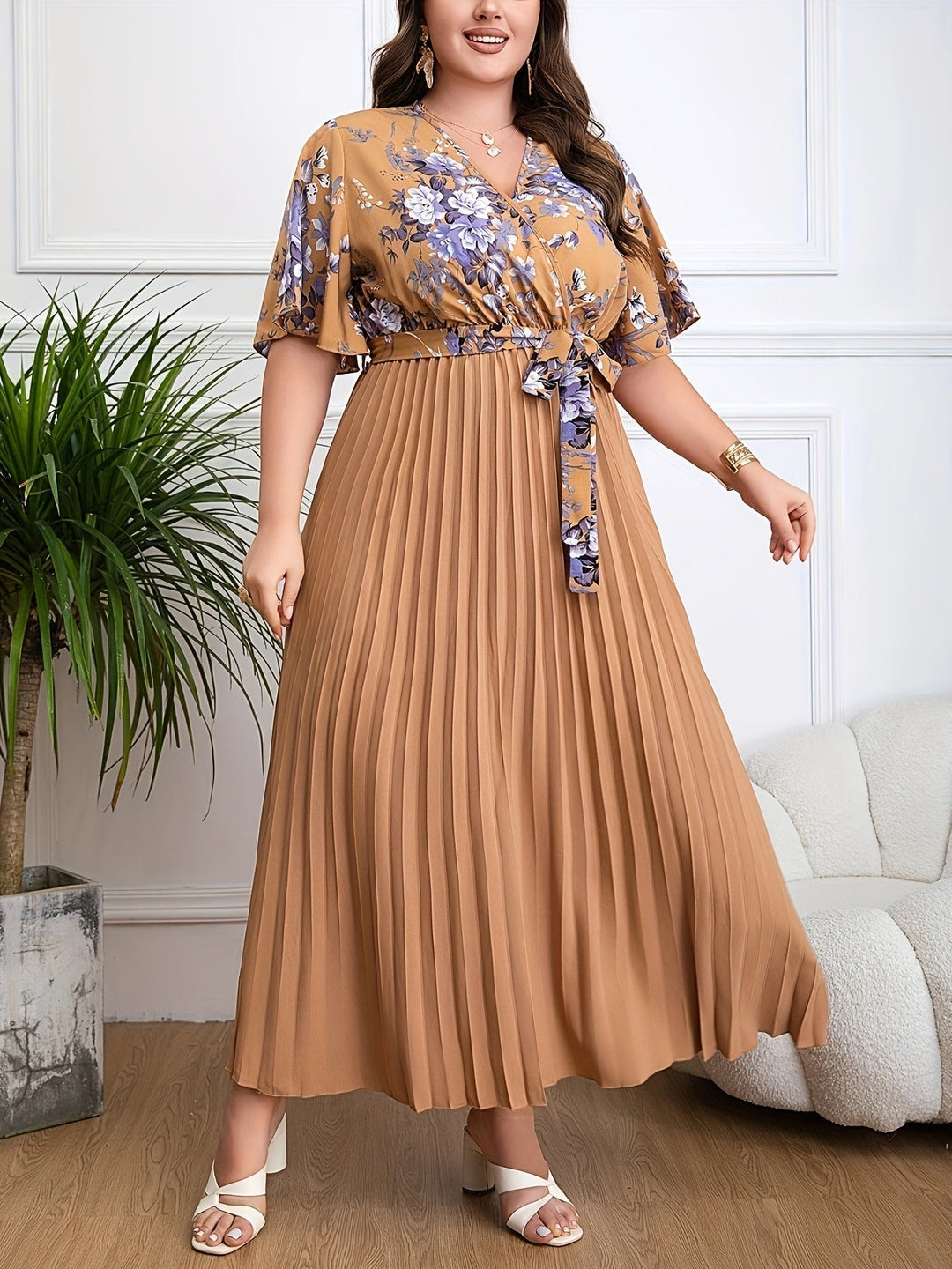 Fleur | Fitted Plus Size Dress