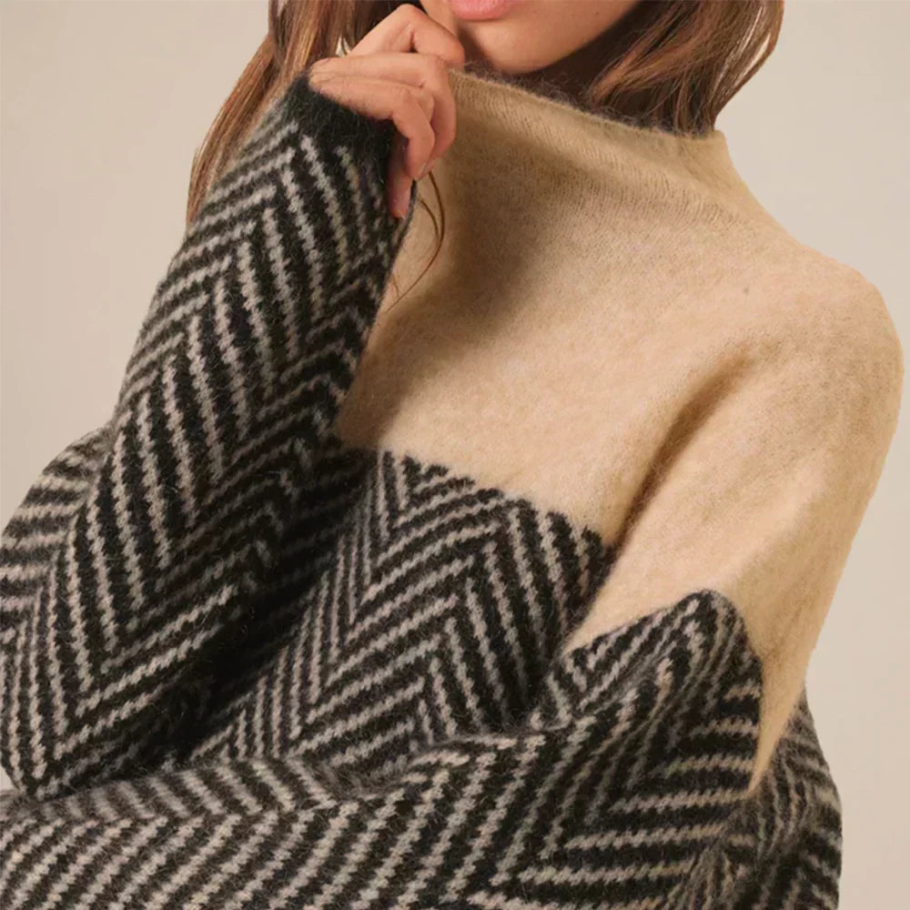 VALORA™ – ELEGANT TURTLENECK WITH SOPHISTICATED DESIGN