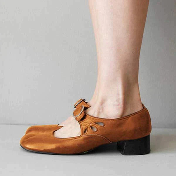 Clara | Elegant orthopedic leather sandals