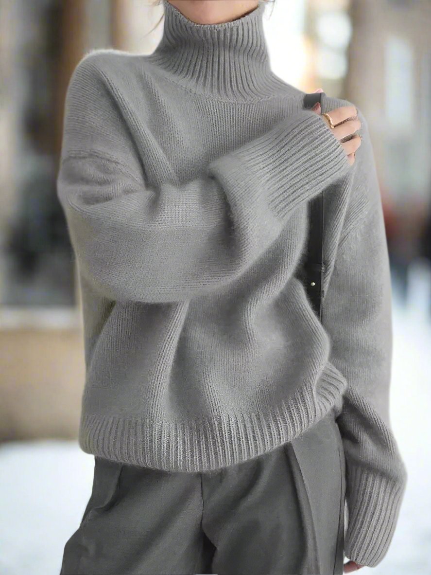 Women's Turtleneck Sweater - Soft Knit - Oversized Fit - Long Sleeves