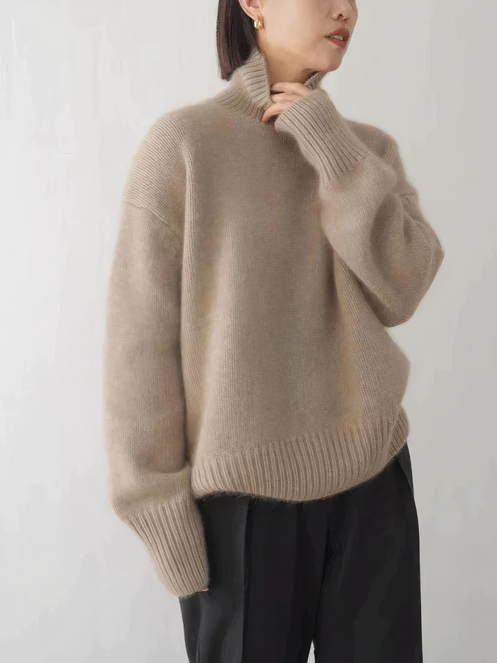 Women's Turtleneck Sweater - Oversized Fit - Soft Knit - Long-Sleeved Comfort