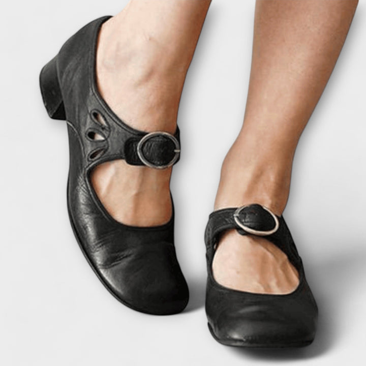 Paulina - Unique and Comfortable Leather Sandal