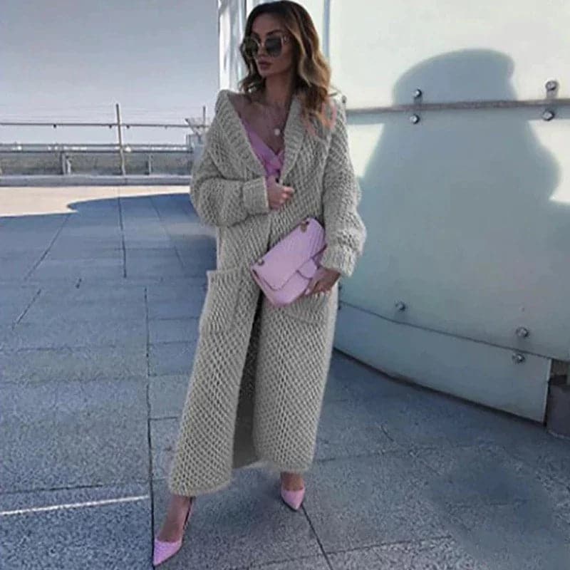 Women's Long Knitted Cardigan - Open Front - Chunky Knit - With Large Pockets