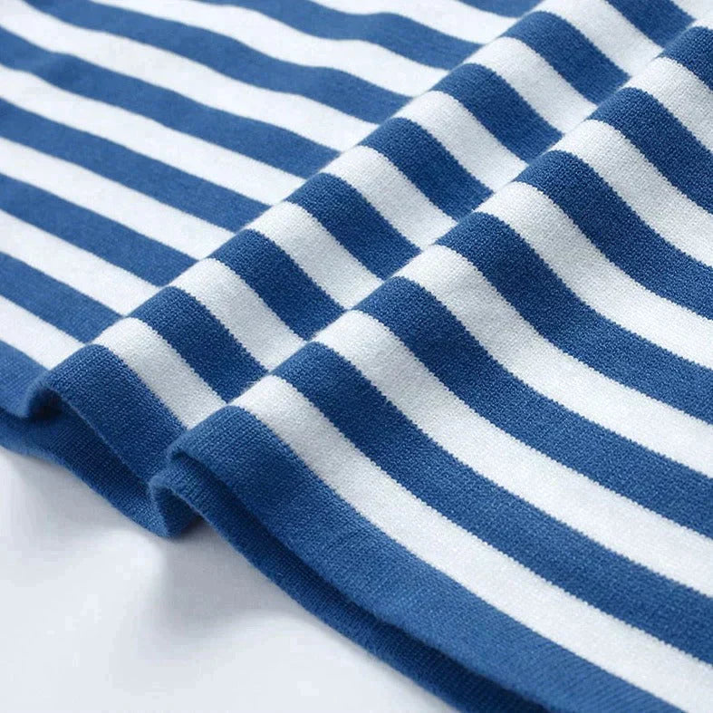 Women's Long-Sleeve T-shirt - Striped - Round Neck - Relaxed Fit - Breathable Cotton