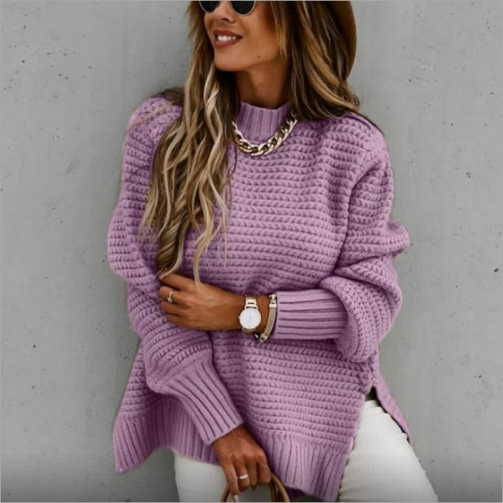Women's Knit Sweater - Oversized Fit - Round Neck - Long Sleeves - Soft and Comfortable