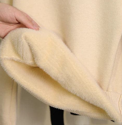 Women's Turtleneck Sweater – Slim Fit – Long-Sleeved – Soft and Comfortable