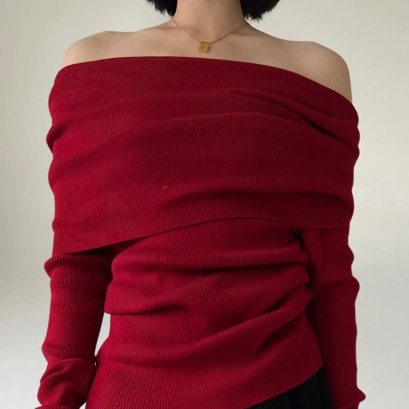 Women's Off-Shoulder Knit Sweater – Ribbed Knit – Tight-Fitting and Elegant Design