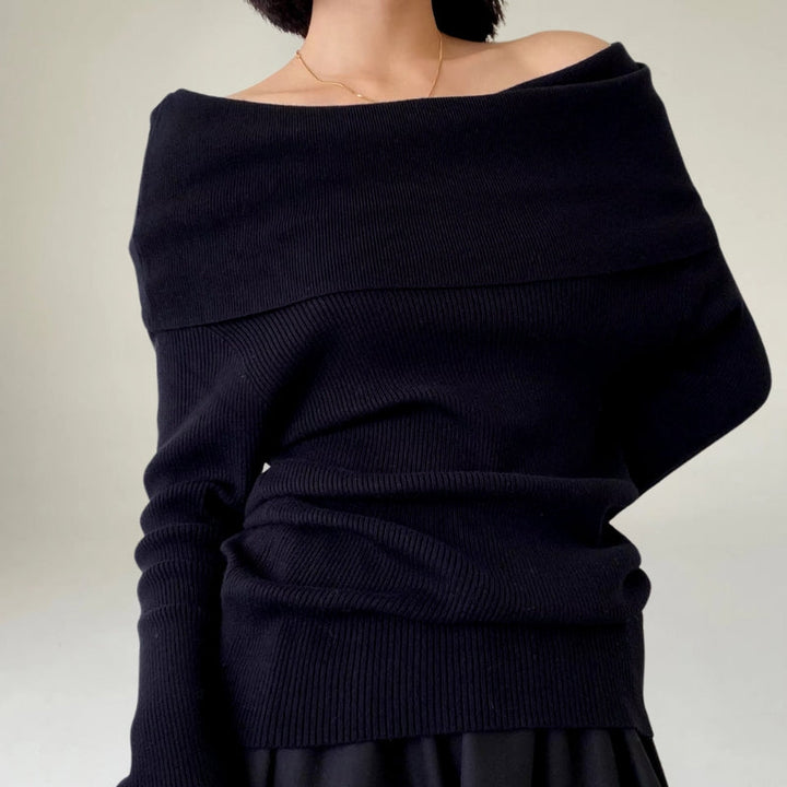 Women's Off-Shoulder Knit Sweater – Ribbed Knit – Tight-Fitting and Elegant Design