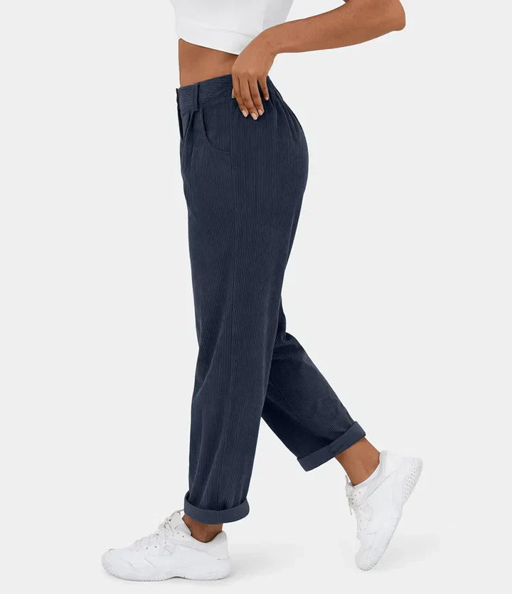Bellamont – Fitted Relaxed Pants with Wide Leg