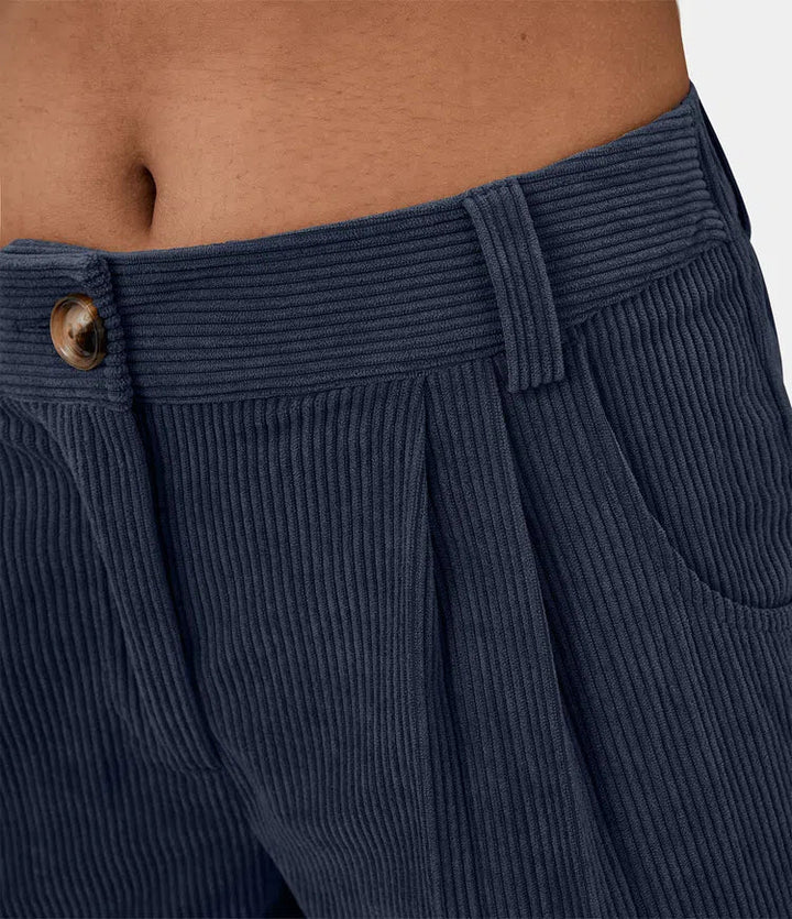 Bellamont – Fitted Relaxed Pants with Wide Leg