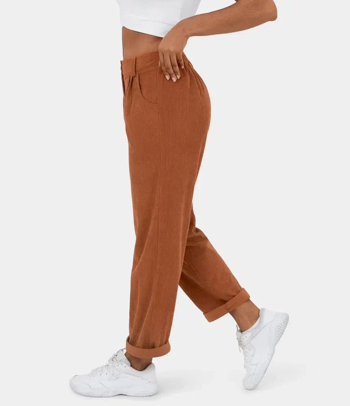Bellamont – Fitted Relaxed Pants with Wide Leg
