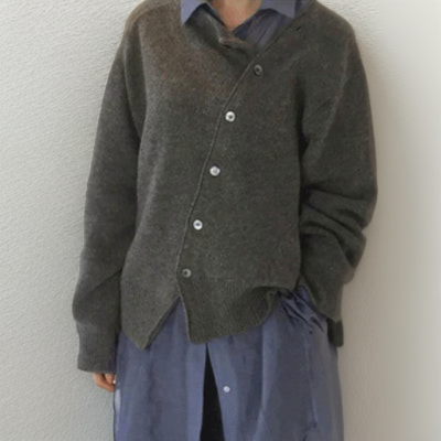 Women's Cardigan - Wool Blend - Asymmetric Closure - Loose Fit - Elegant and Comfortable