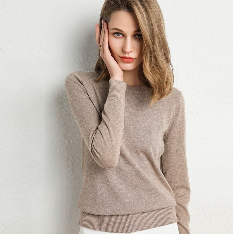 Women's Sweater - Soft Wool Blend - Round Neck - Long Sleeves - Comfortable Fit