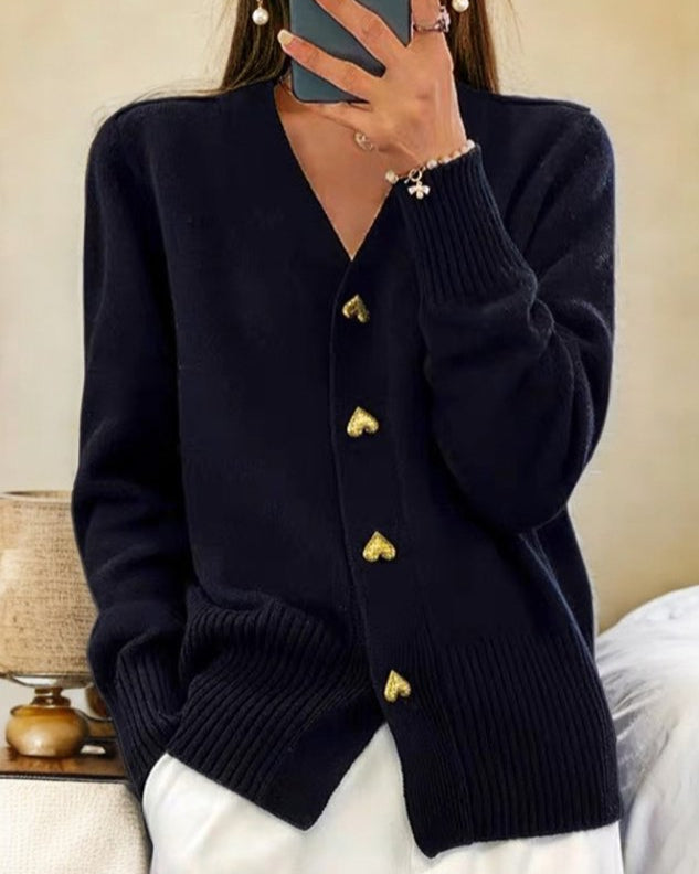 Marta™ | Timeless elegance with a touch of romanticism